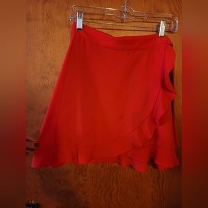 Red Show Me Your MuMu Roam ruffle skirt size small perfect condition